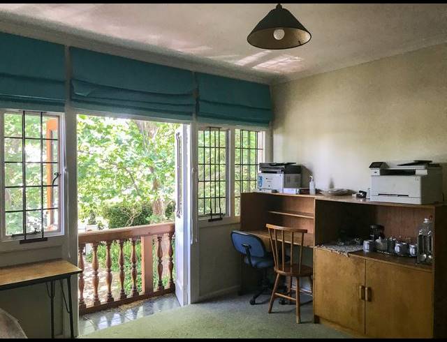 20M² OFFICE TO LET IN RONDEBOSCH